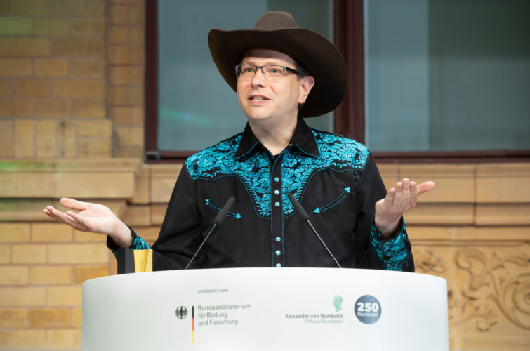 Im Mai wurde Mailer die Humboldt Professur verliehen die mit fünf Millionen Euro dotiert ist. Foto Humboldt Stiftung David Ausserhofer 755x500